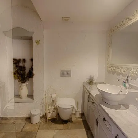 Hotell S3 Orange 3*